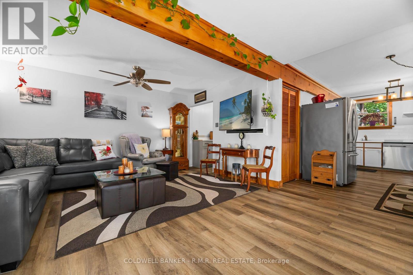 204 Acton Road Property Photo 9