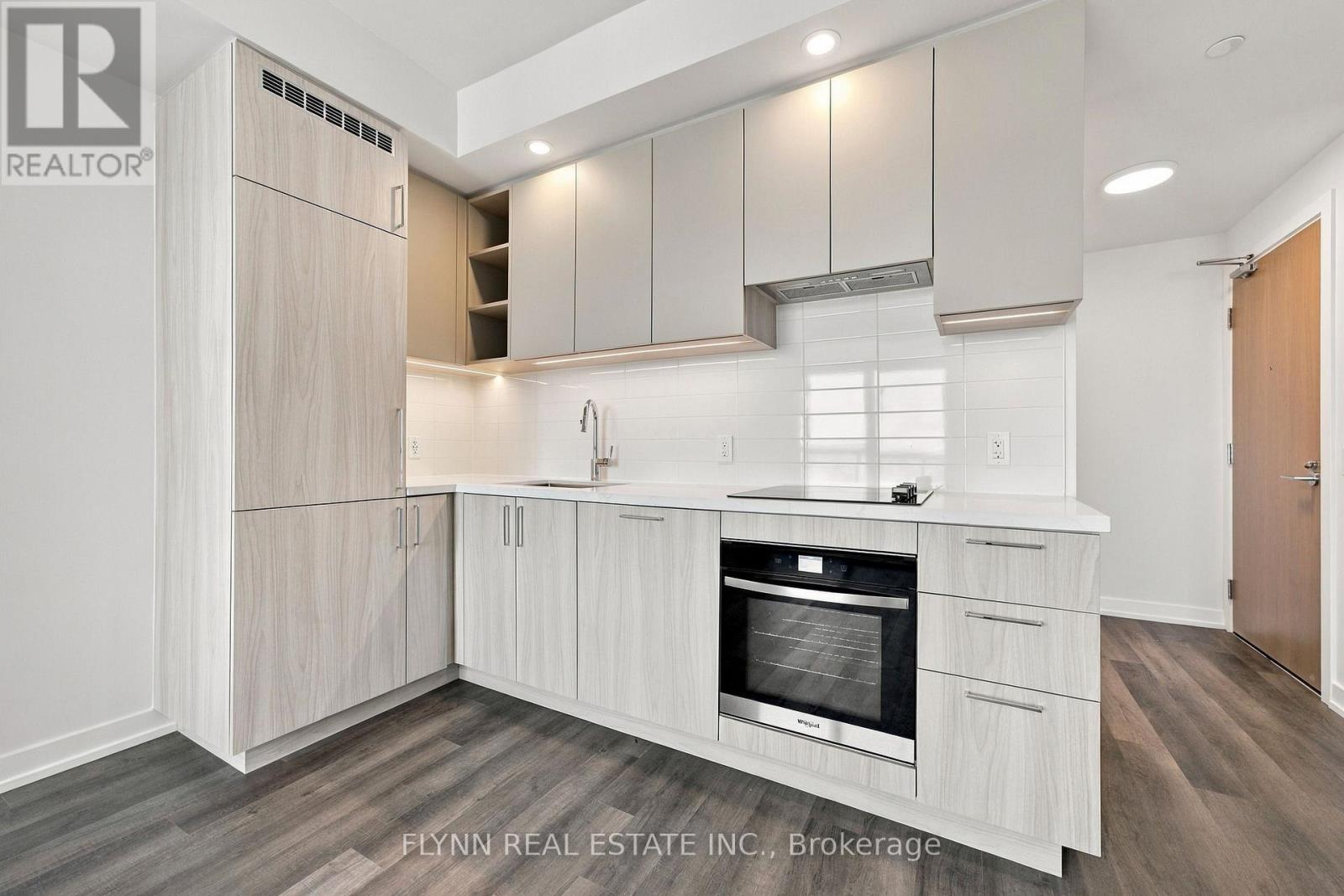 2412 - 5 Meadowvale Road Property Photo 16