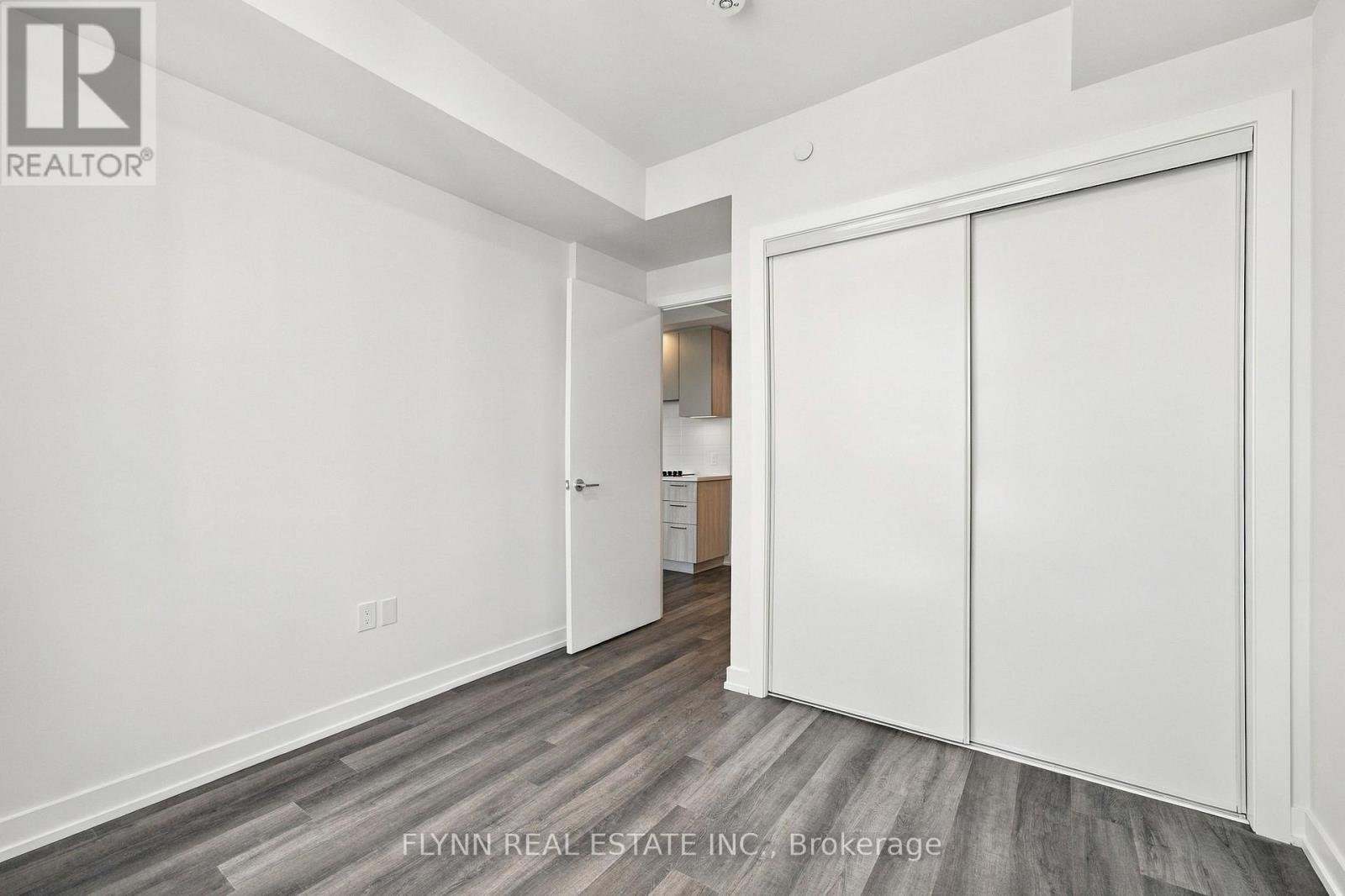 2412 - 5 Meadowvale Road Property Photo 21