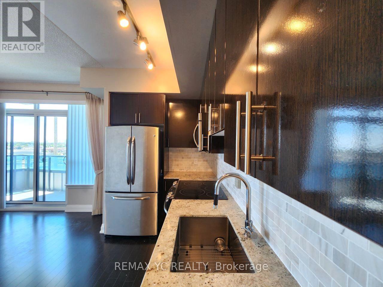 408 - 7171 Yonge Street Property Photo 5