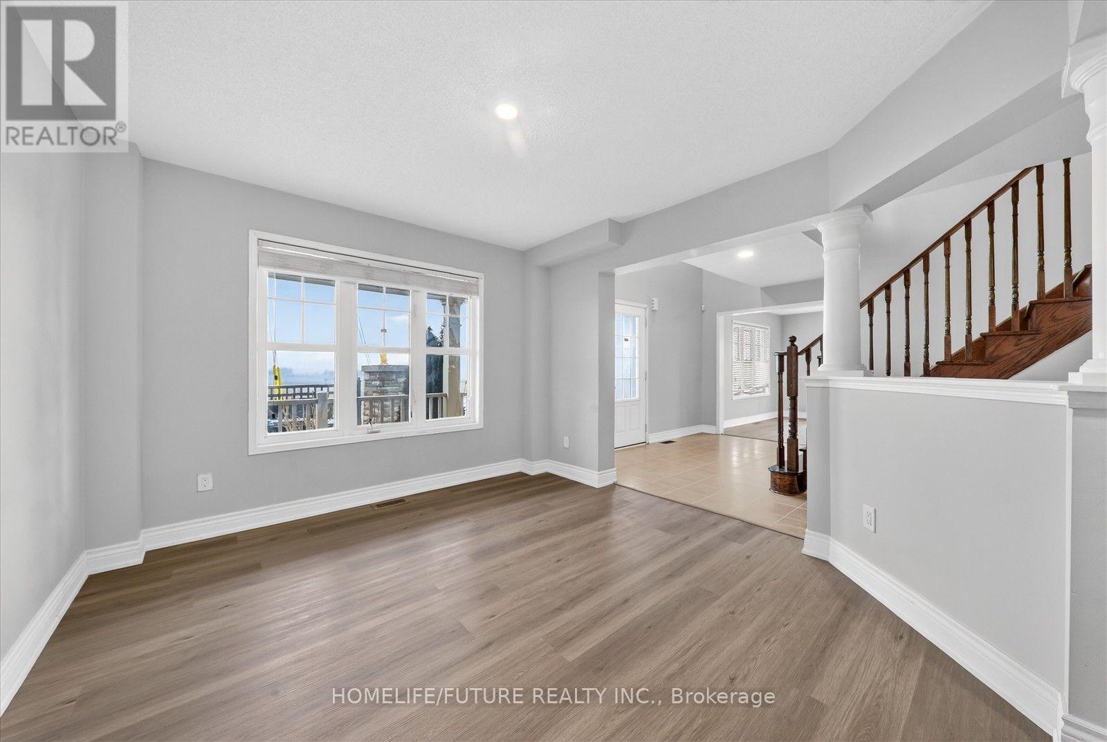 939 Miller Park Avenue Property Photo 9