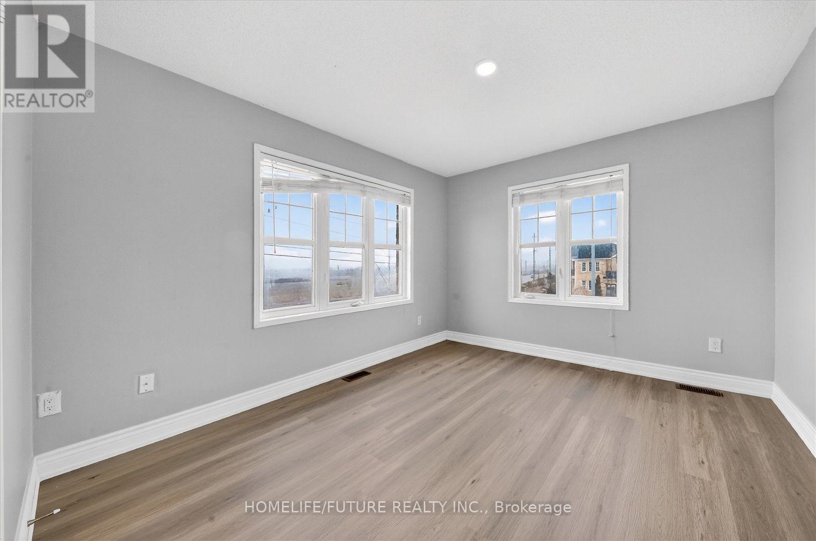 939 Miller Park Avenue Property Photo 31