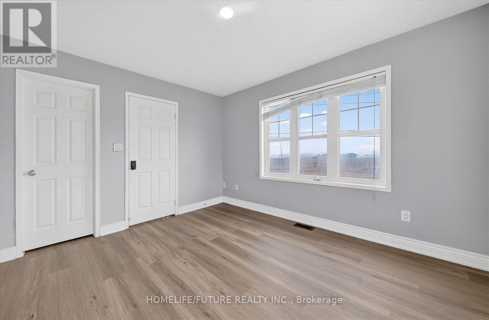 939 Miller Park Avenue Property Photo 32
