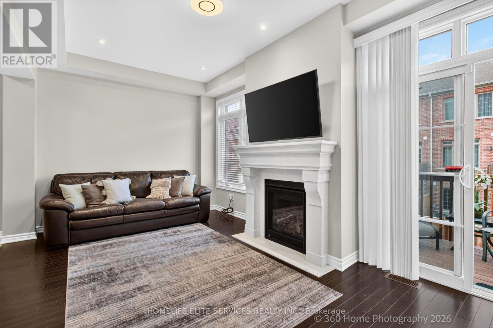 70 Farooq Boulevard Property Photo 4