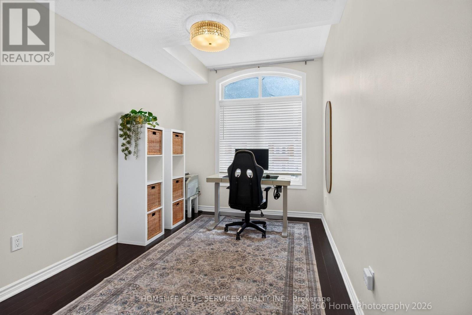 70 Farooq Boulevard Property Photo 8