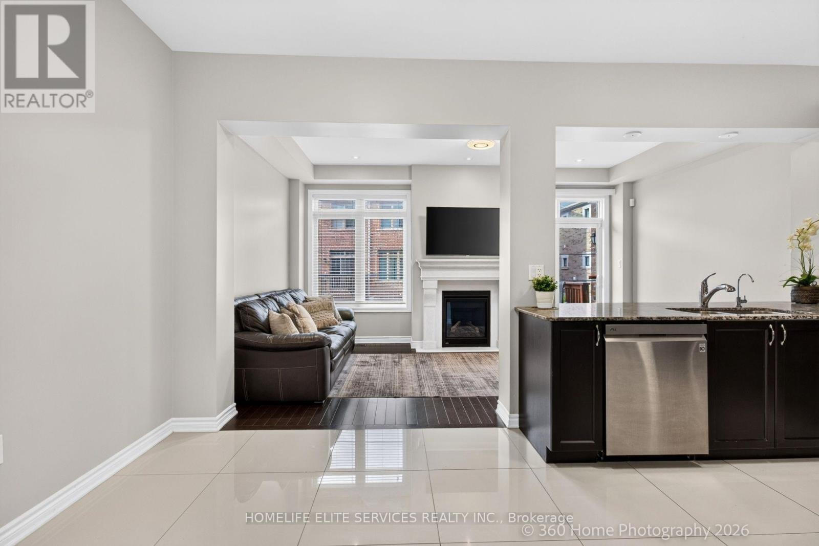 70 Farooq Boulevard Property Photo 10