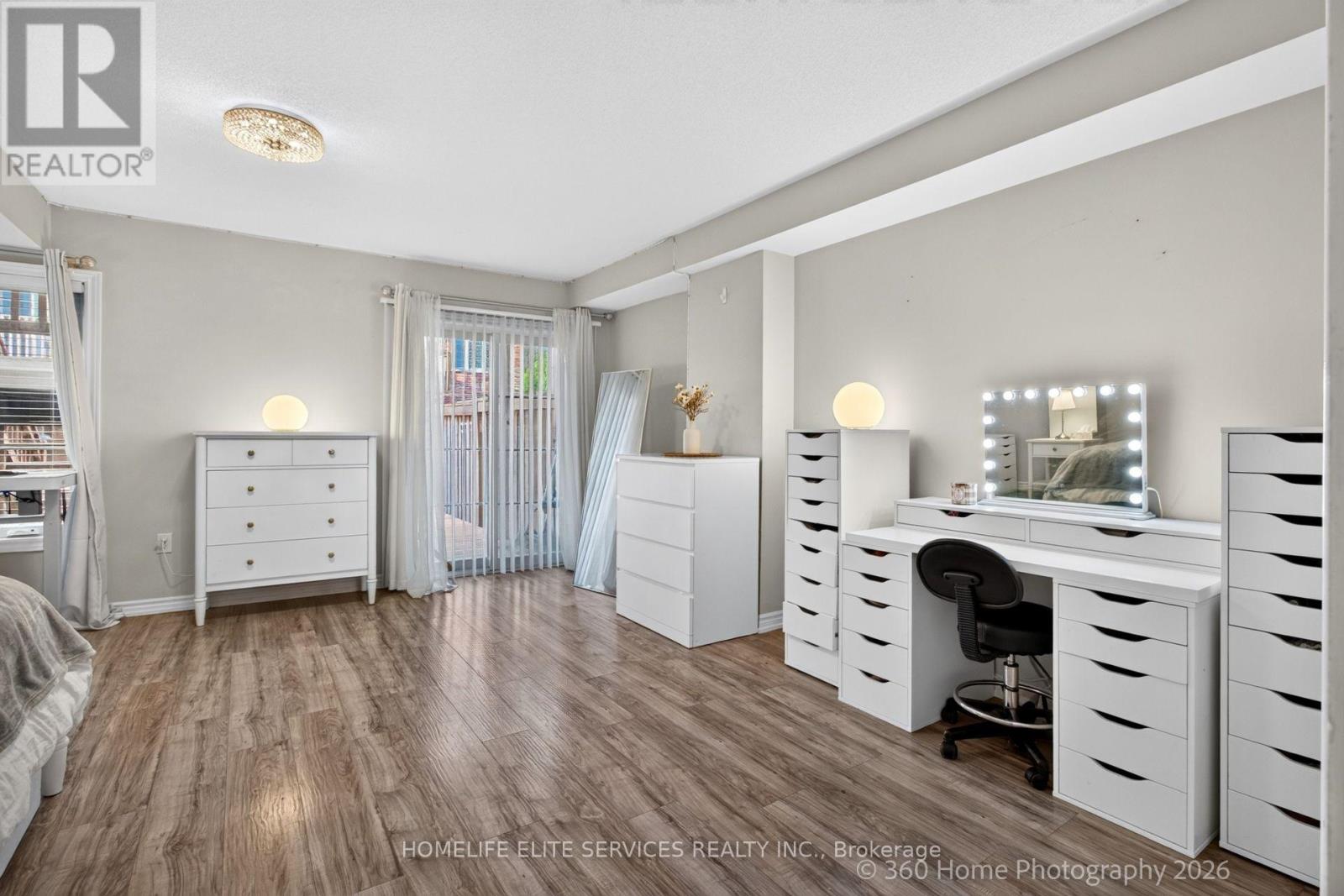 70 Farooq Boulevard Property Photo 21
