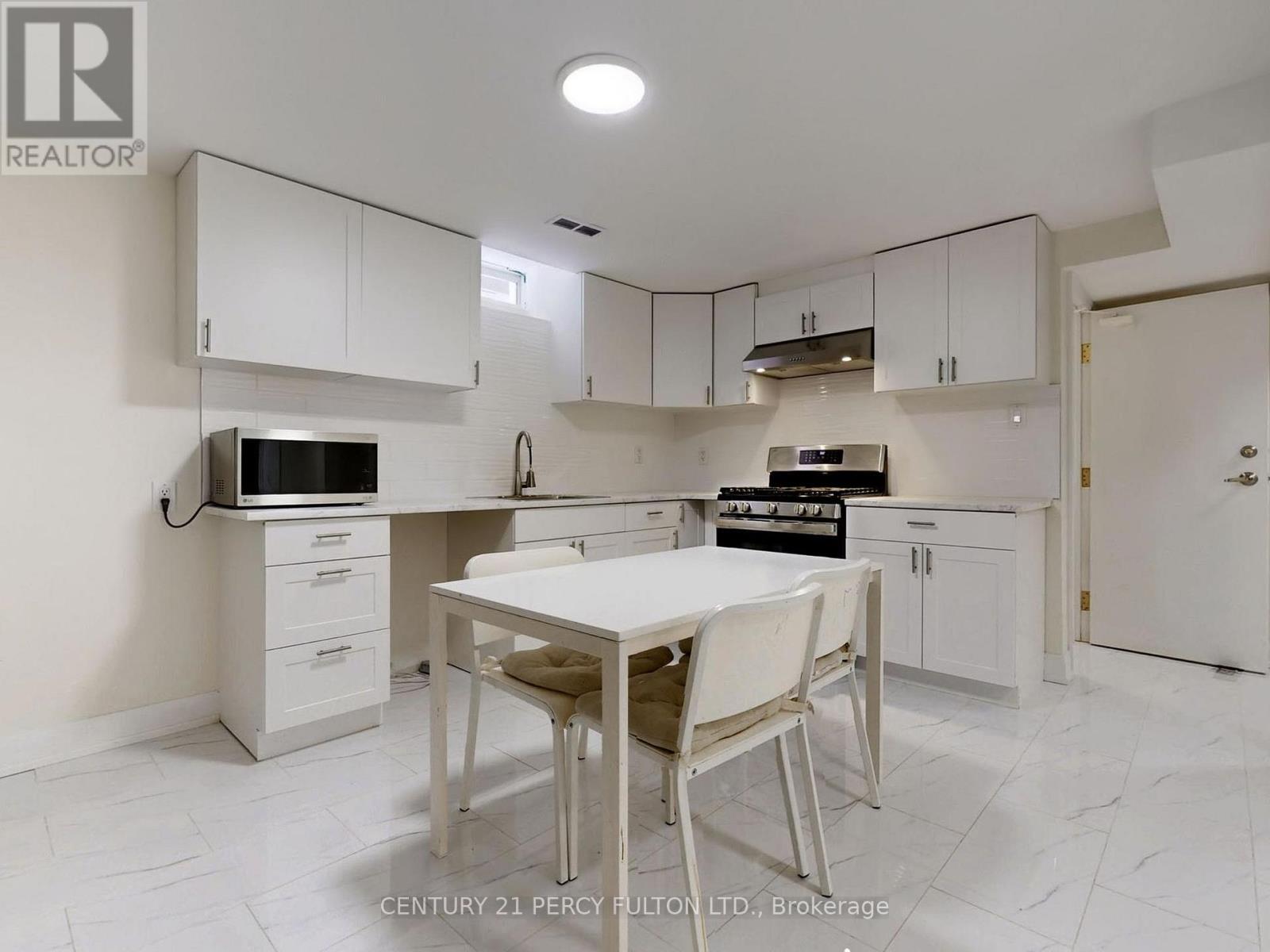 47 Mohandas Drive Property Photo 30
