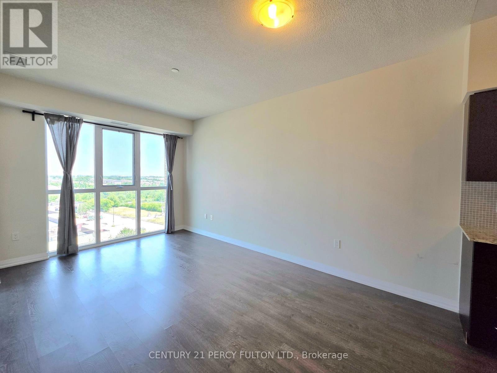 910 - 9560 Markham Road Property Photo 5