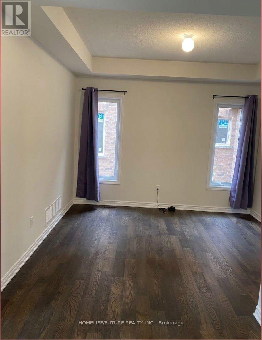 40 Terry Clayton Avenue Property Photo 17