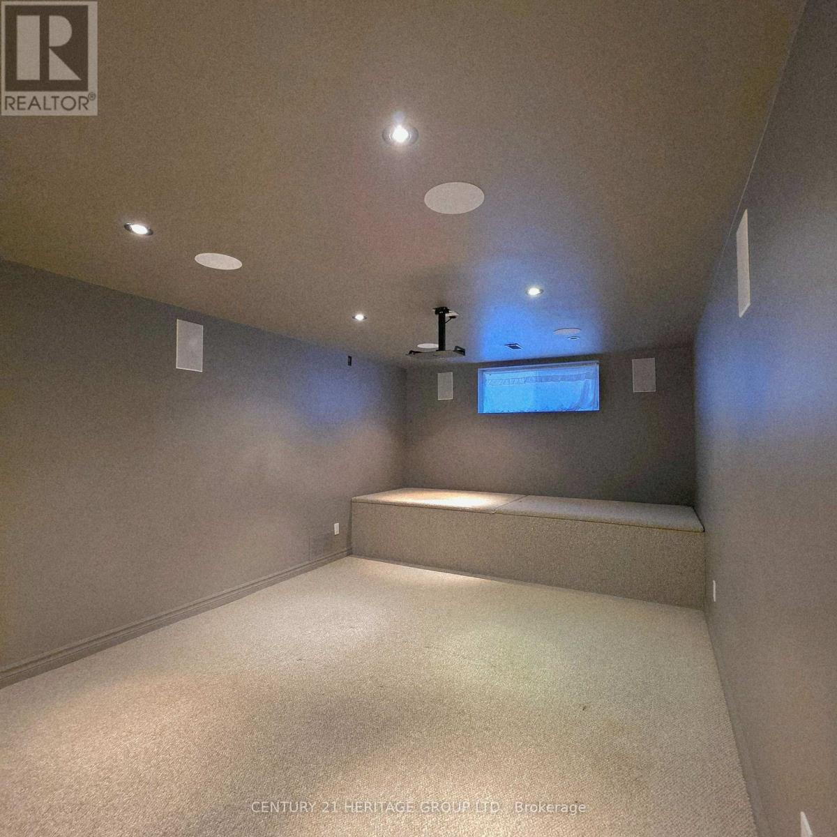 42 Fred Valley Drive Property Photo 27