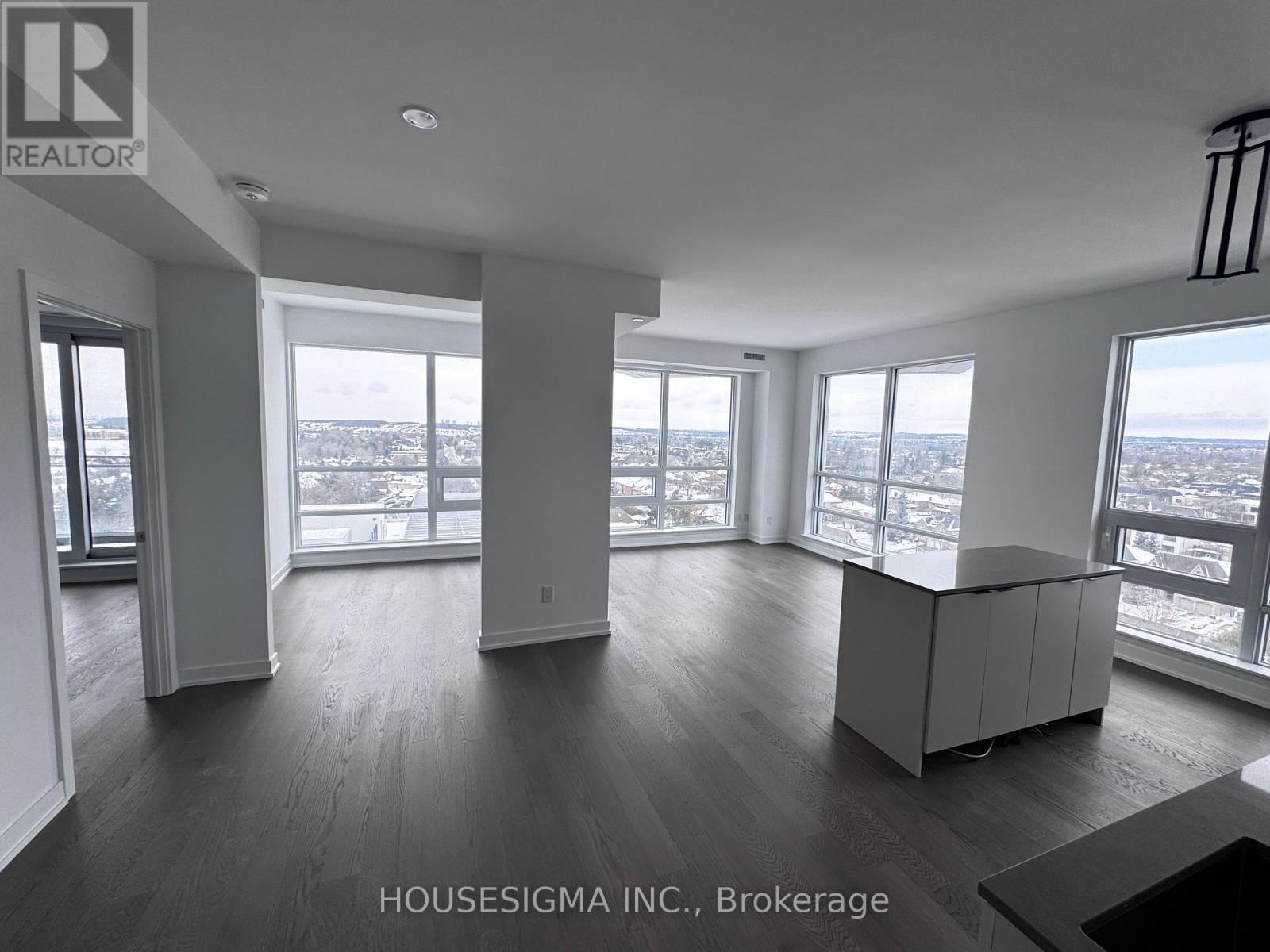 1002 - 8888 Yonge Street Property Photo 3