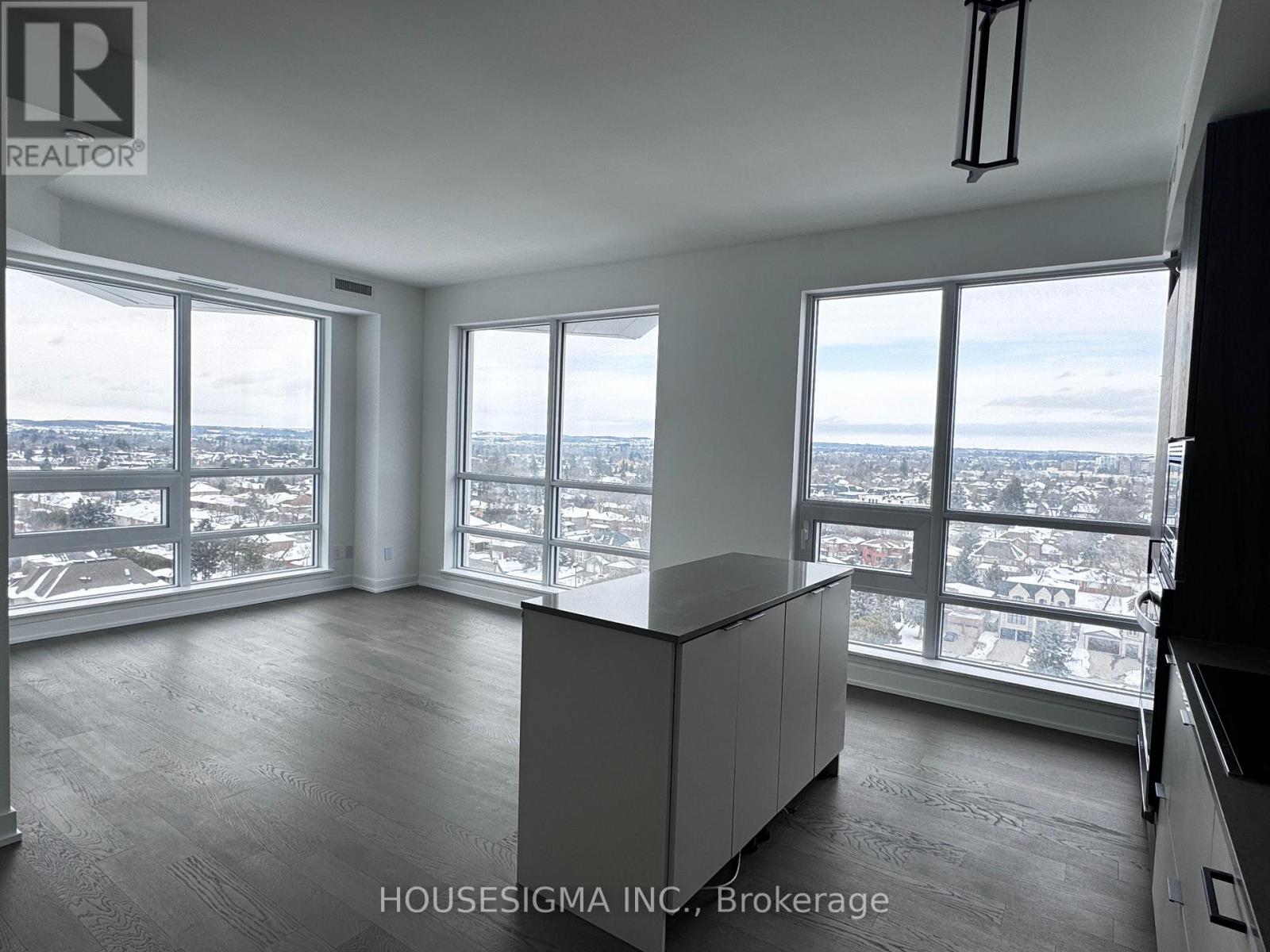 1002 - 8888 Yonge Street Property Photo 4