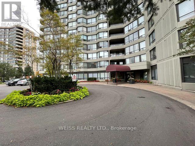 904 - 7460 Bathurst Street Property Photo 2