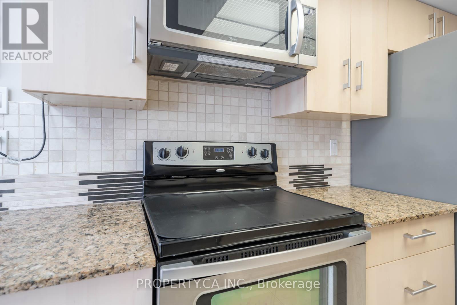 605 - 7460 Bathurst Street Property Photo 14