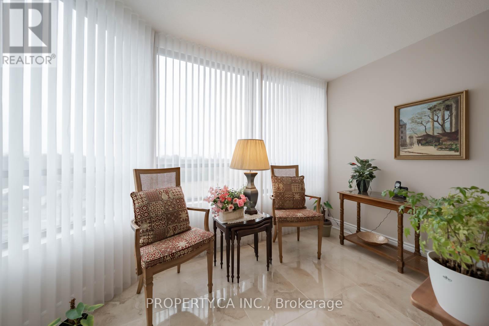 605 - 7460 Bathurst Street Property Photo 21