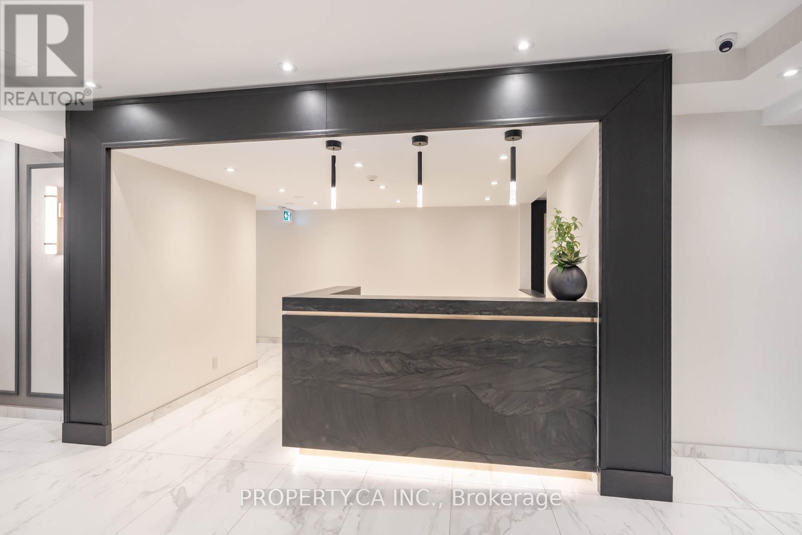 605 - 7460 Bathurst Street Property Photo 39