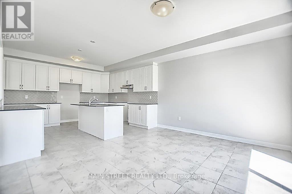 1283 Blackmore Street E Property Photo 10
