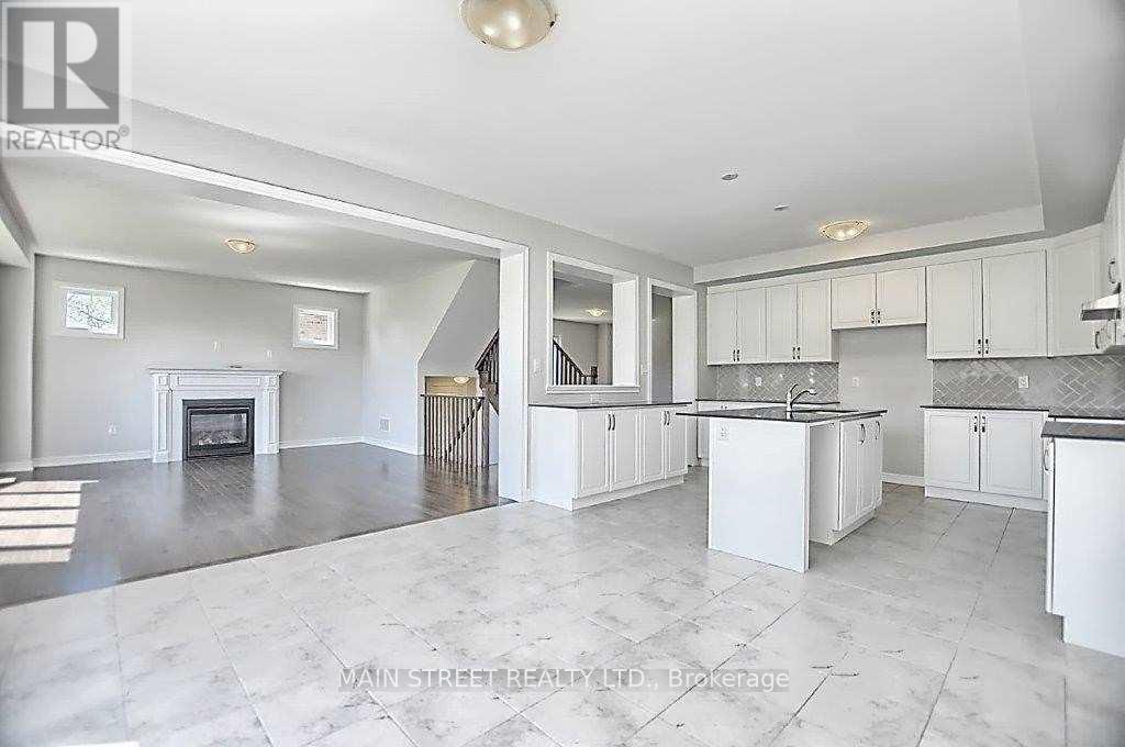 1283 Blackmore Street E Property Photo 11