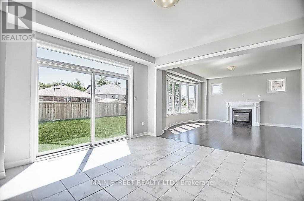 1283 Blackmore Street E Property Photo 12