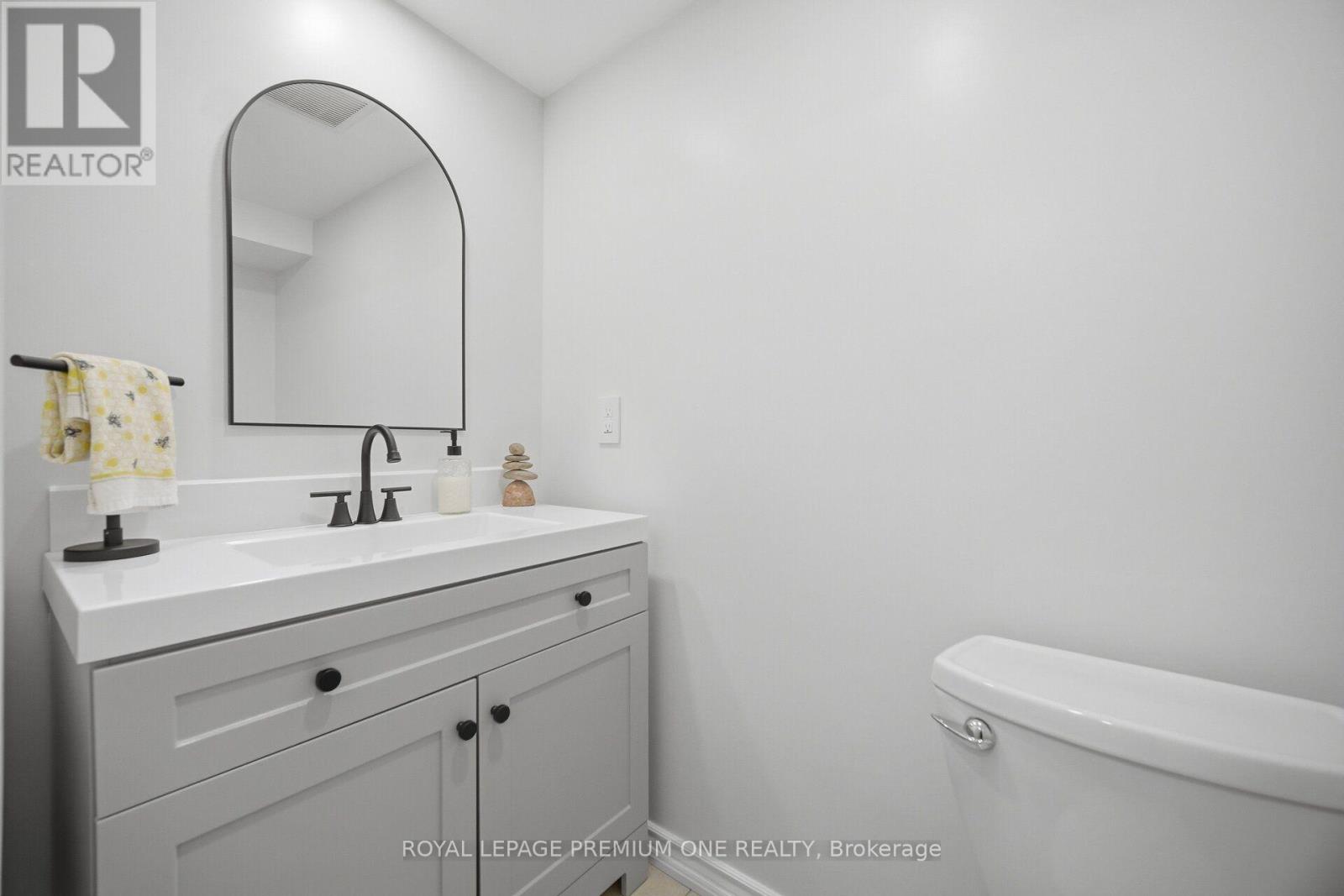 169 Venice Gate Drive Property Photo 41