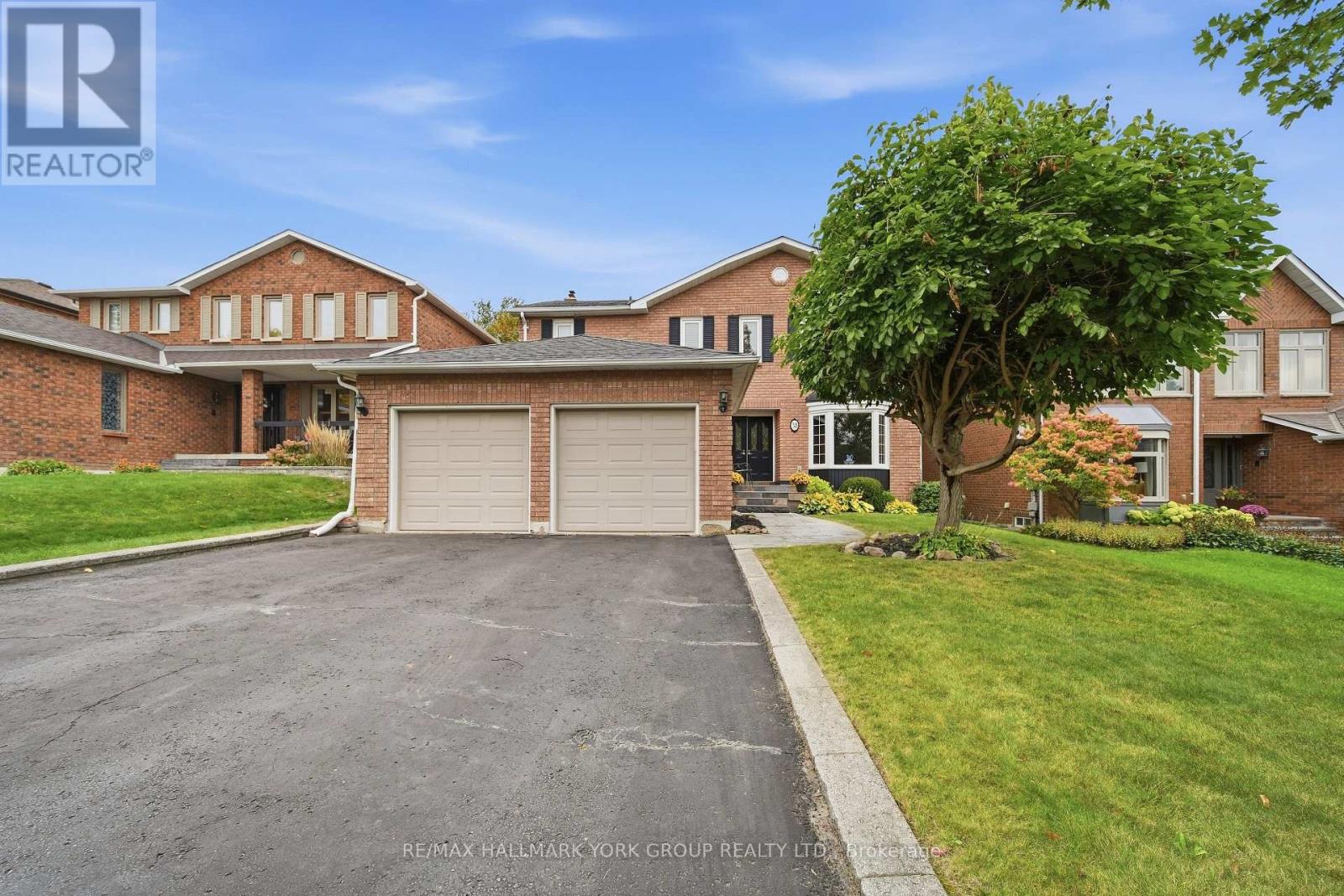 38 Lanewood Drive Property Photo 1