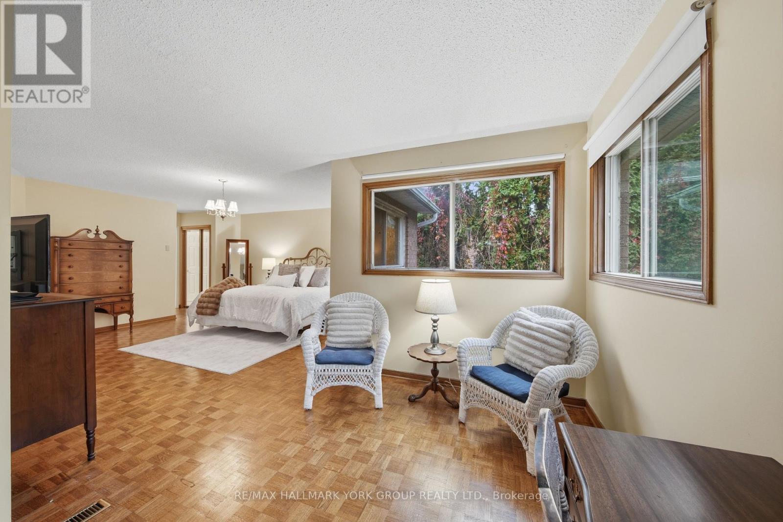 38 Lanewood Drive Property Photo 23