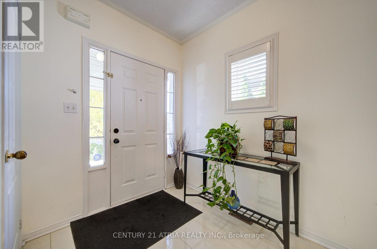 51 Kalmar Crescent Property Photo 4