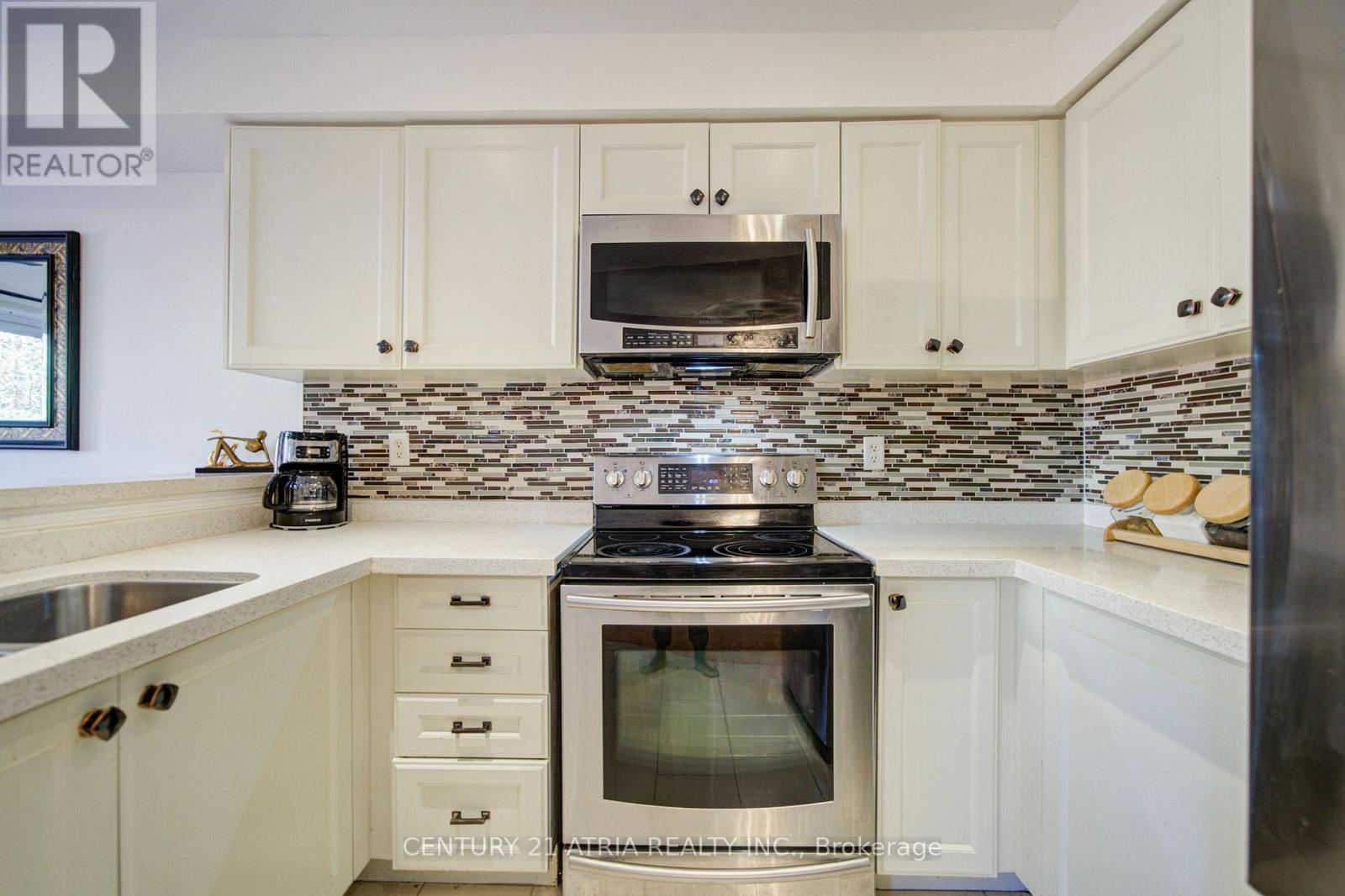 51 Kalmar Crescent Property Photo 23