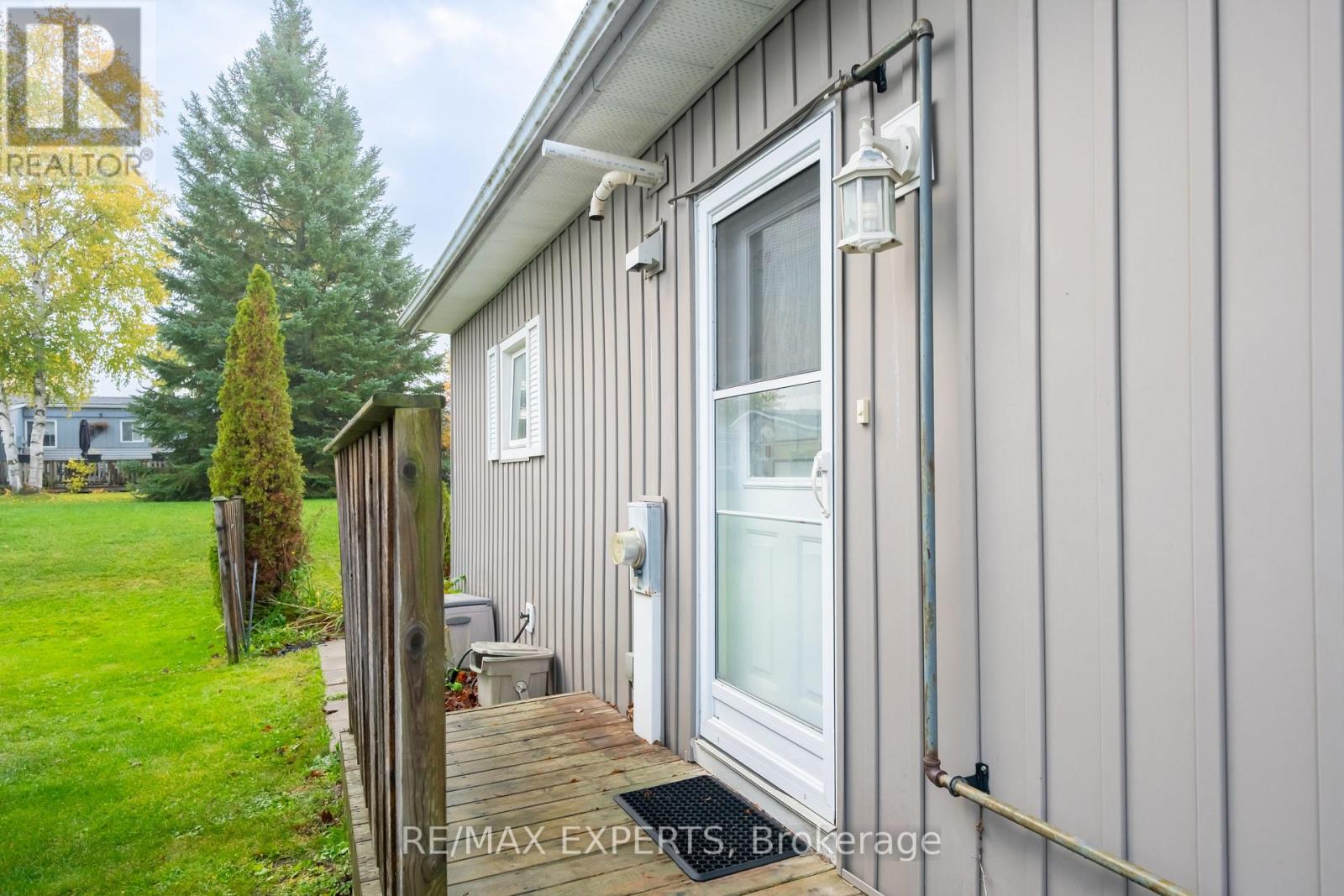 77 Linden Lane Property Photo 7