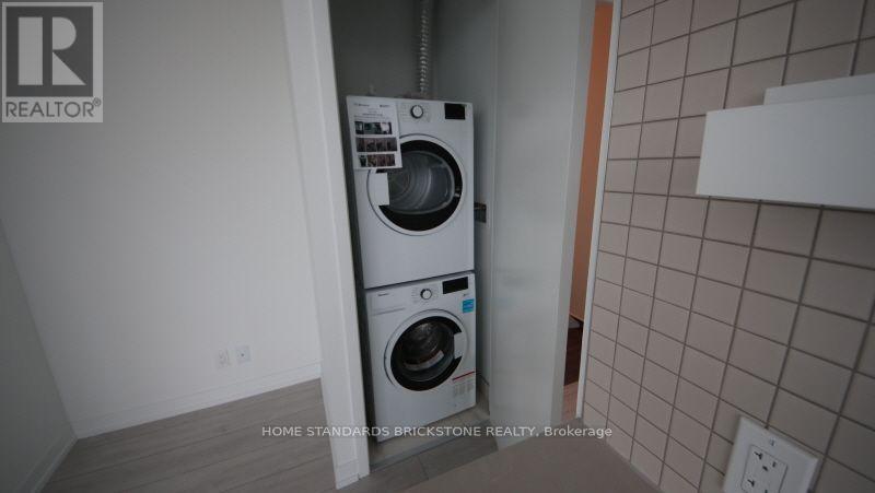 3303 - 5 Buttermill Avenue Property Photo 10