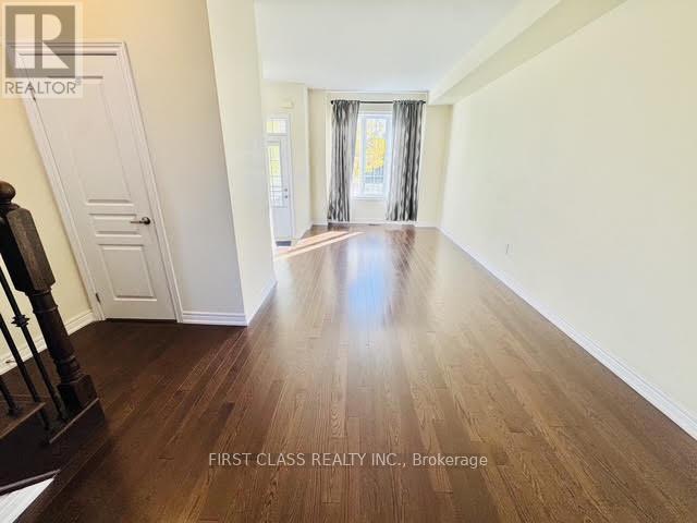 1782 Donald Cousens Parkway Property Photo 10
