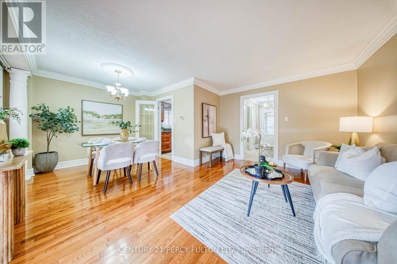 109 Swinton Crescent Property Photo 11