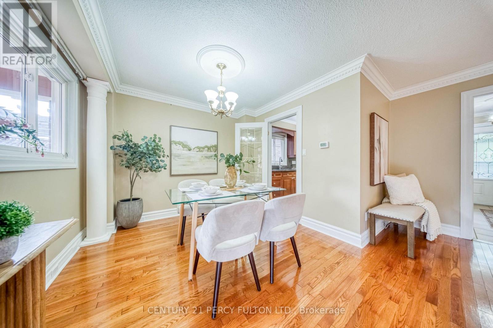 109 Swinton Crescent Property Photo 12