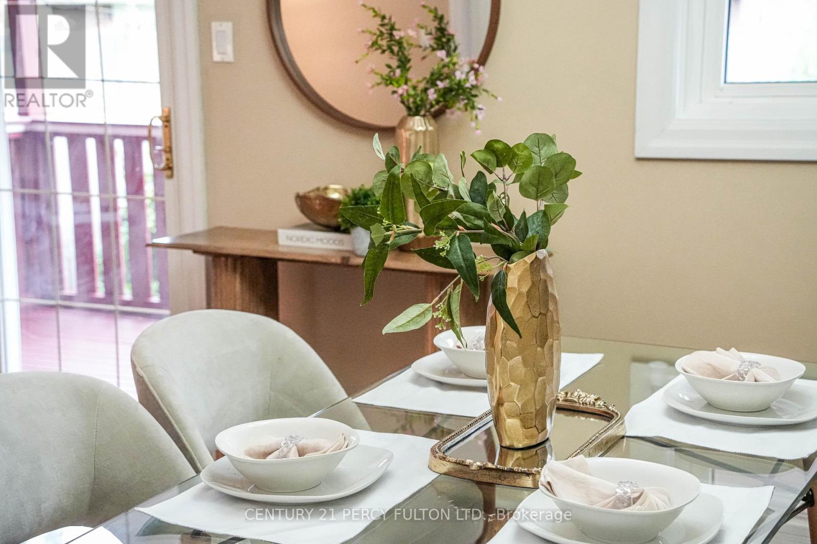 109 Swinton Crescent Property Photo 13