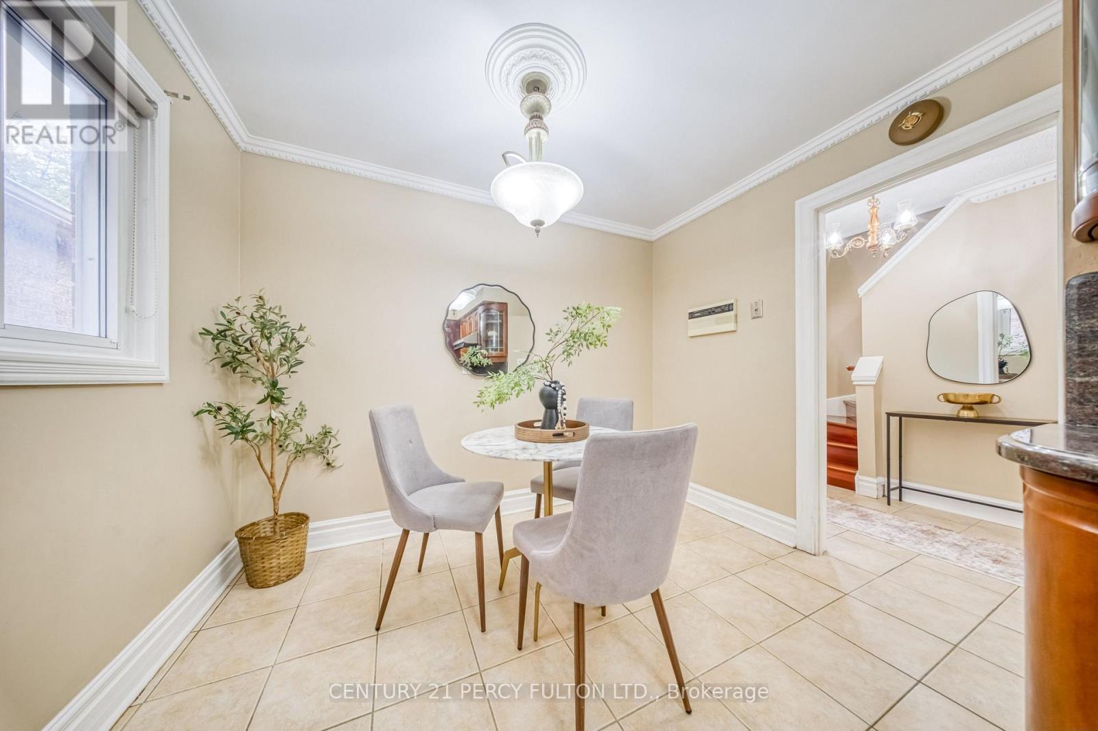 109 Swinton Crescent Property Photo 17