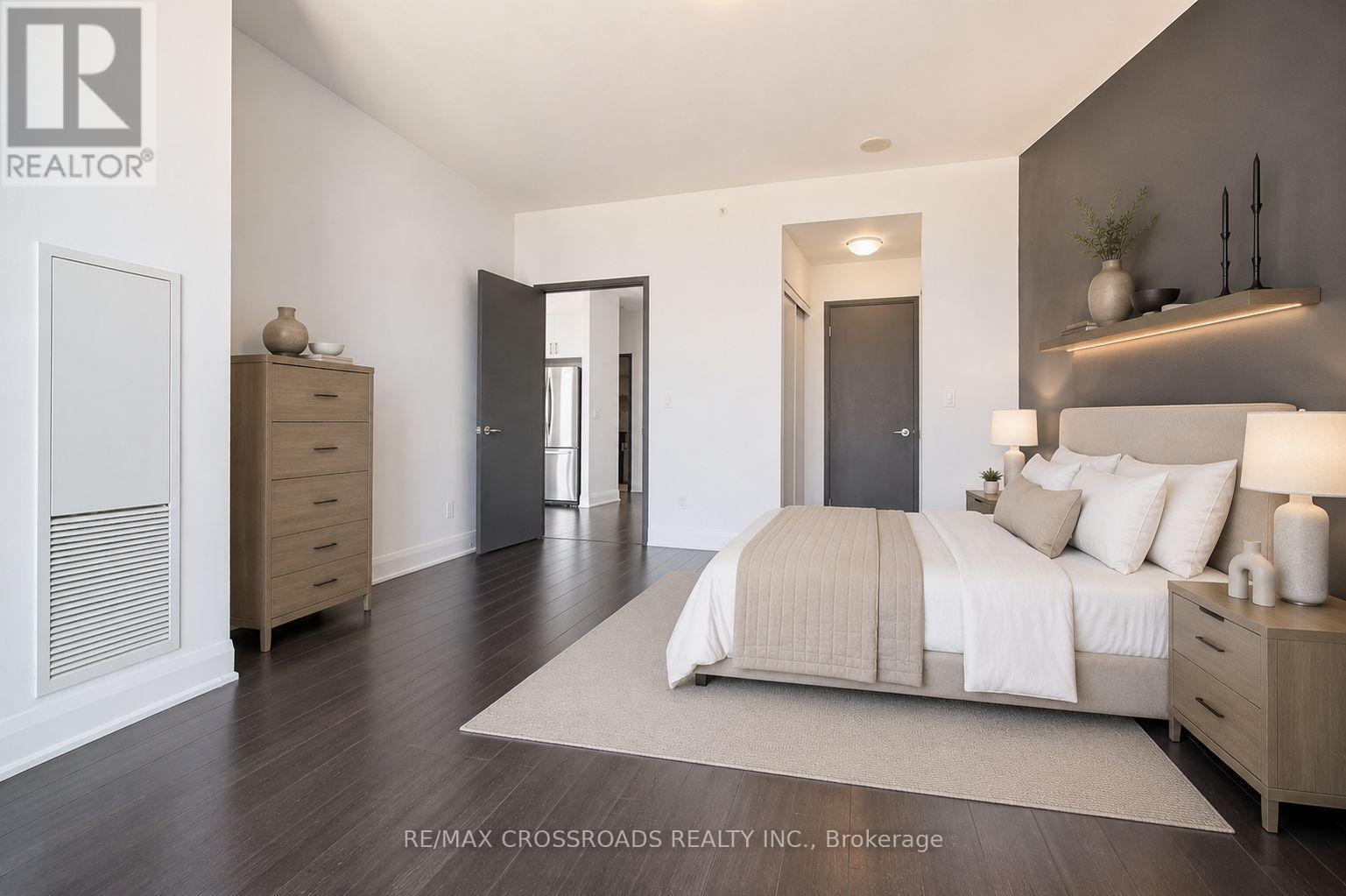 3402 - 2900 Highway 7 Property Photo 17
