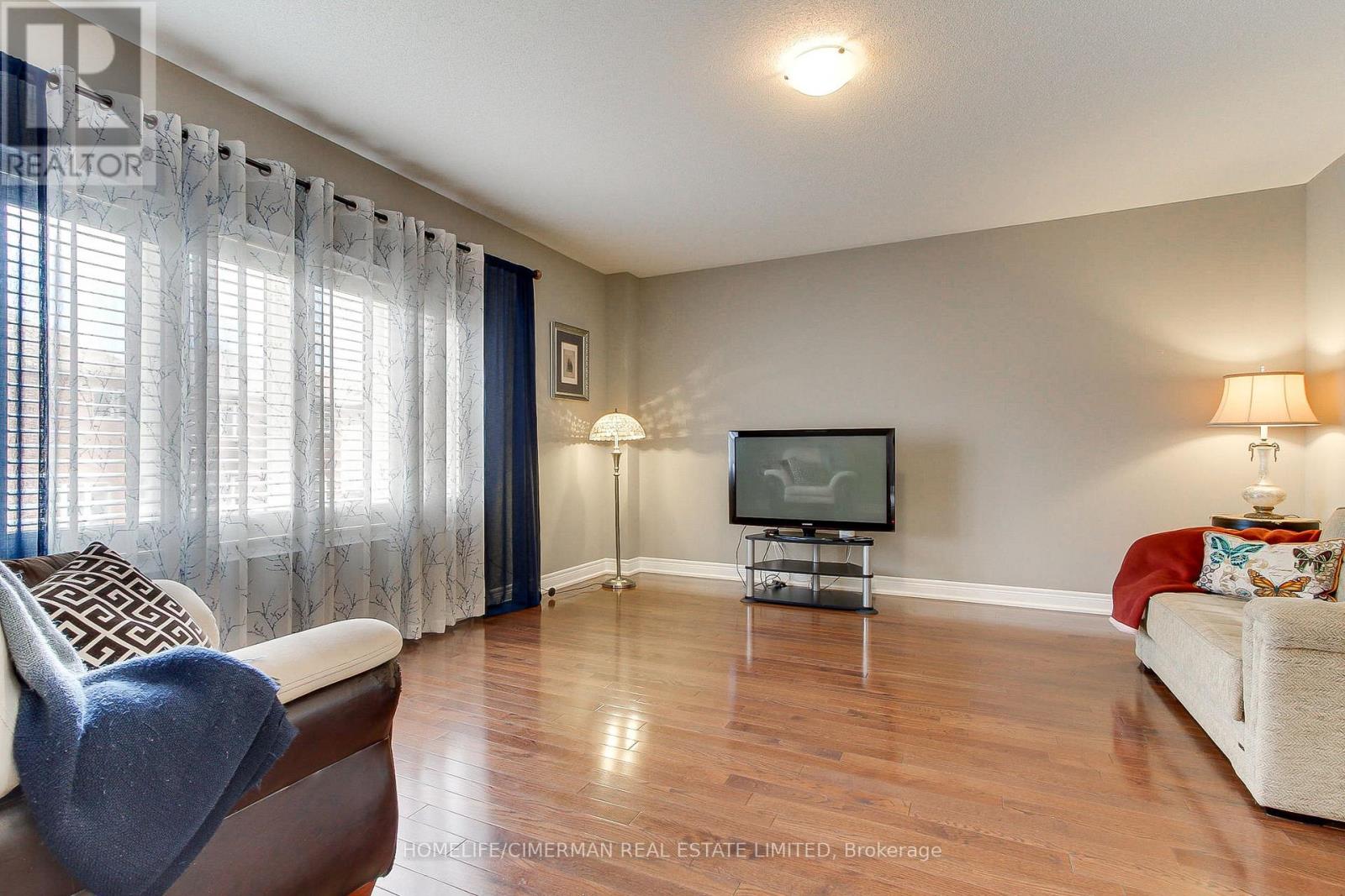 88 Chelsea Crescent Property Photo 21