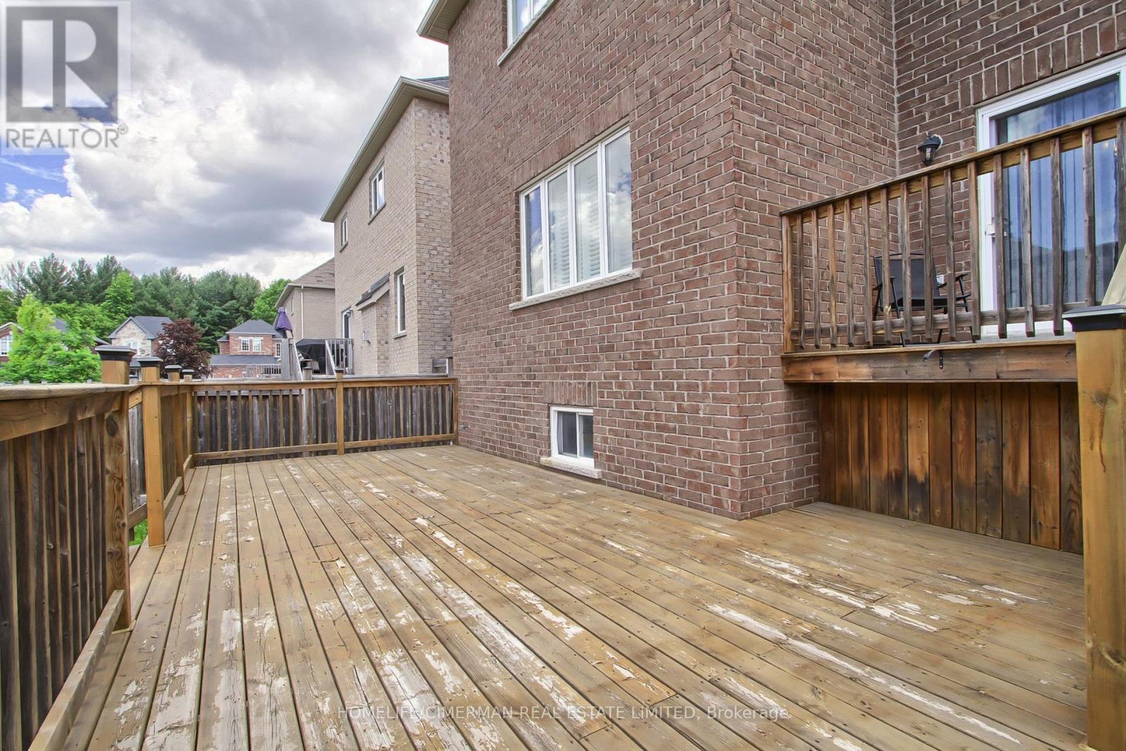 88 Chelsea Crescent Property Photo 41
