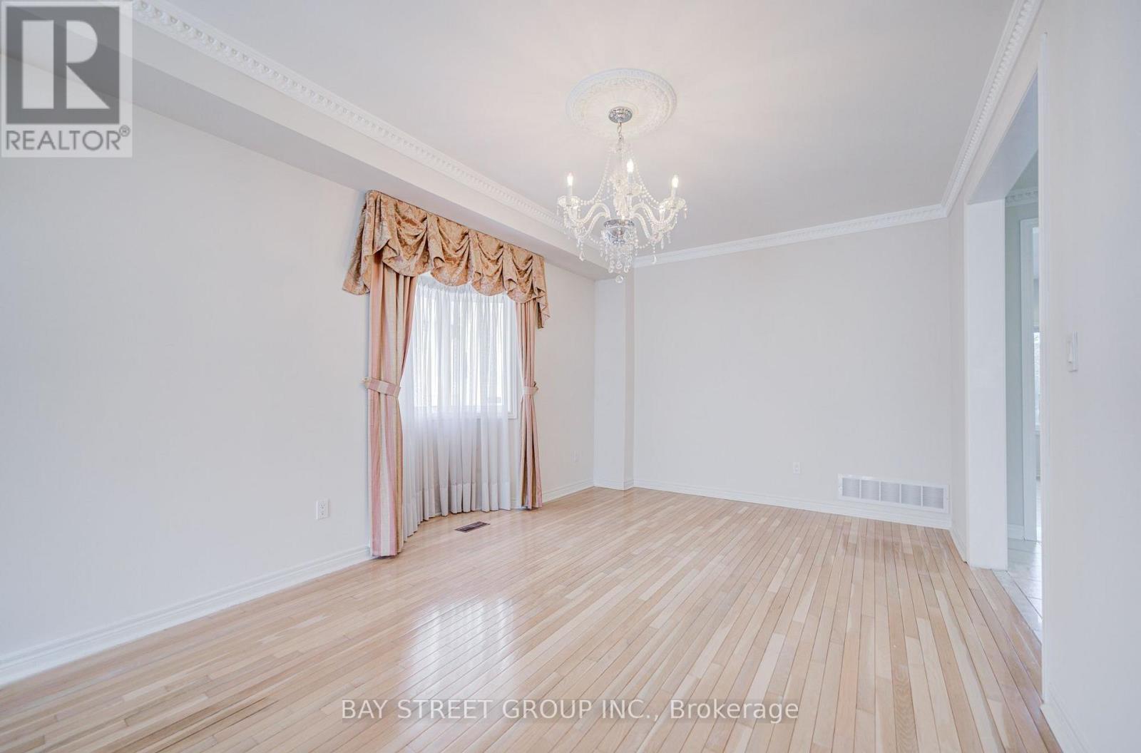 13 Pembrooke Road Property Photo 9
