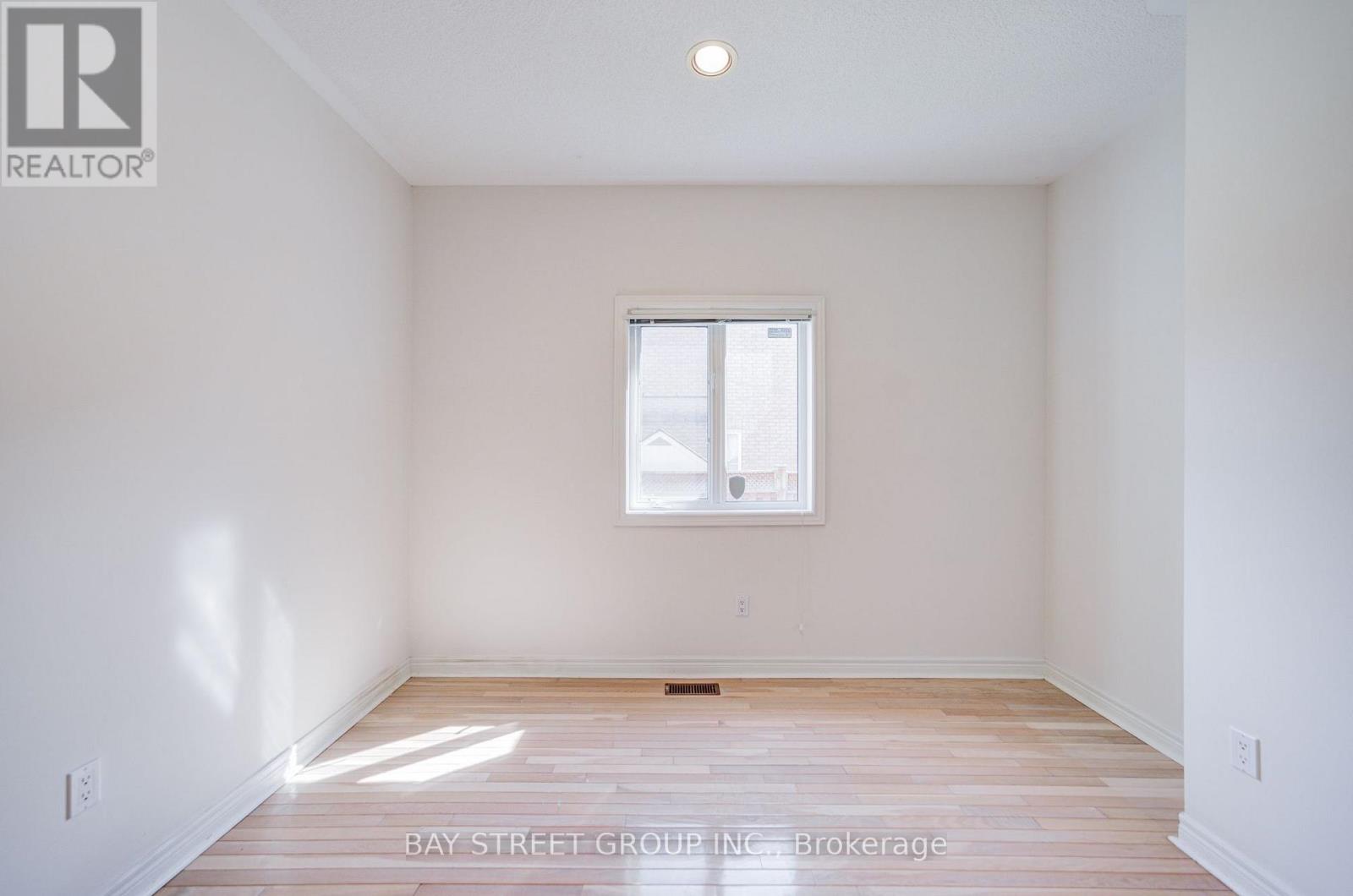 13 Pembrooke Road Property Photo 22