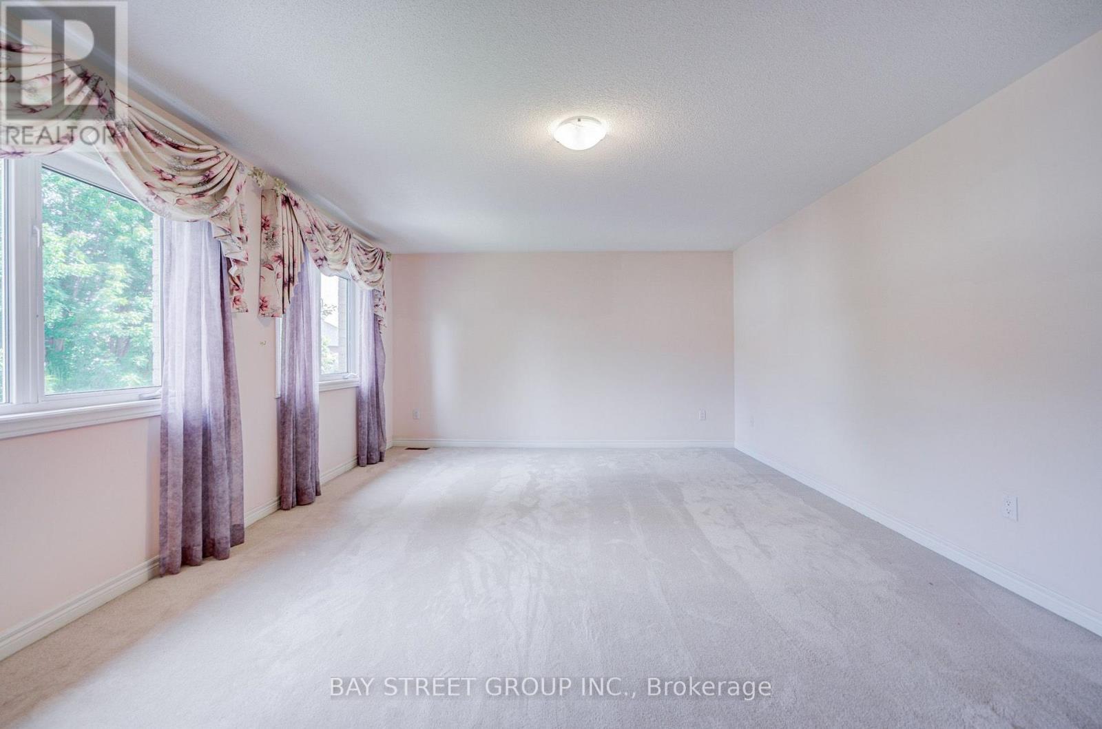 13 Pembrooke Road Property Photo 31