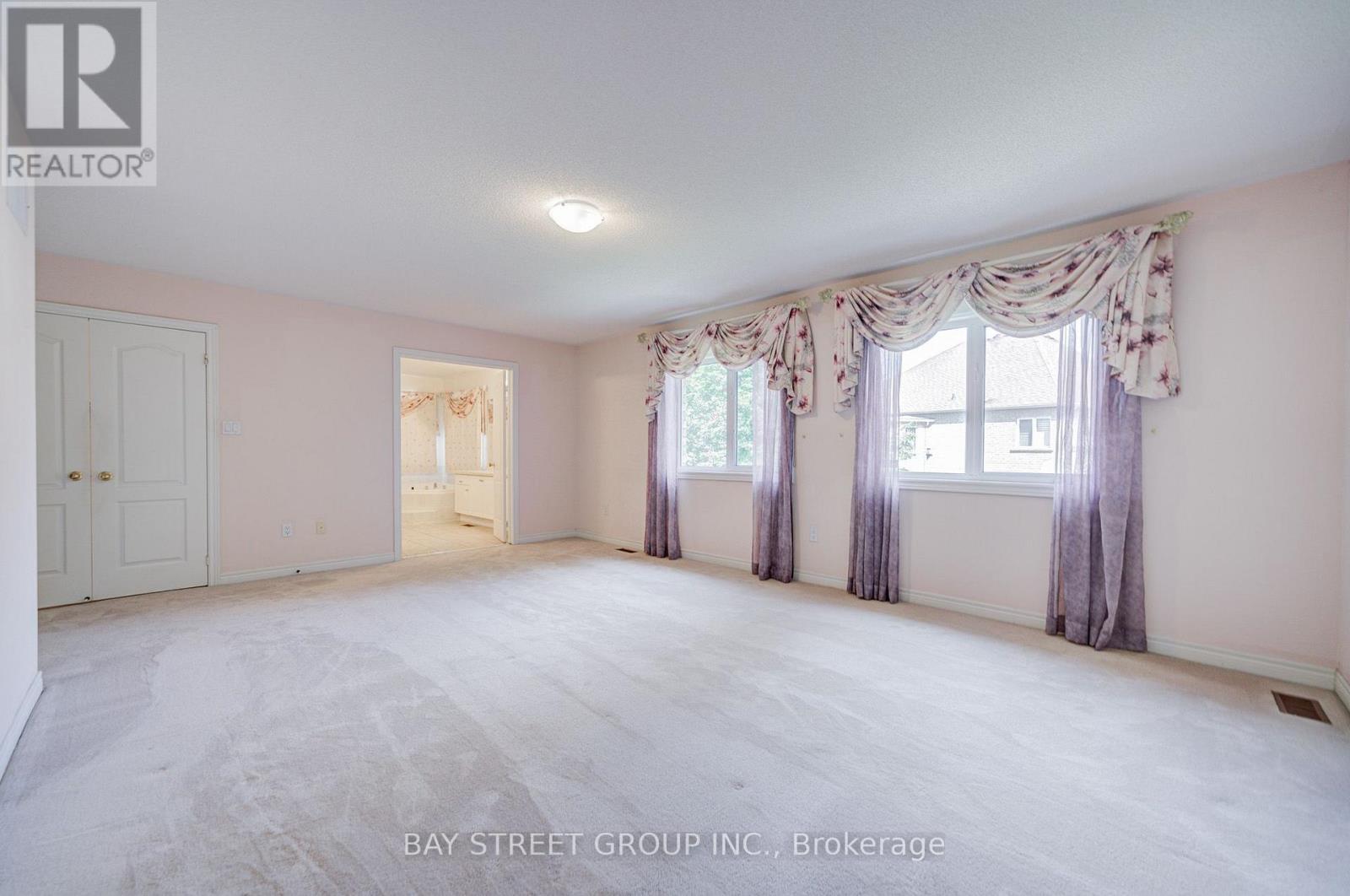 13 Pembrooke Road Property Photo 32