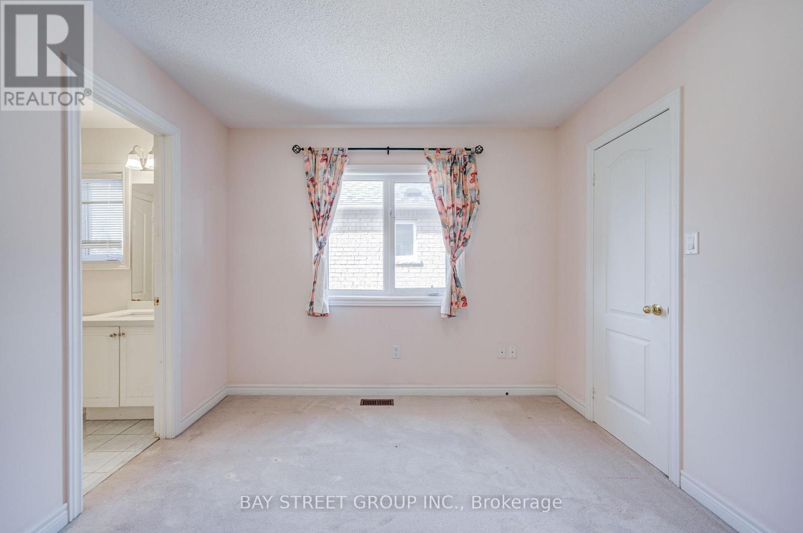 13 Pembrooke Road Property Photo 44