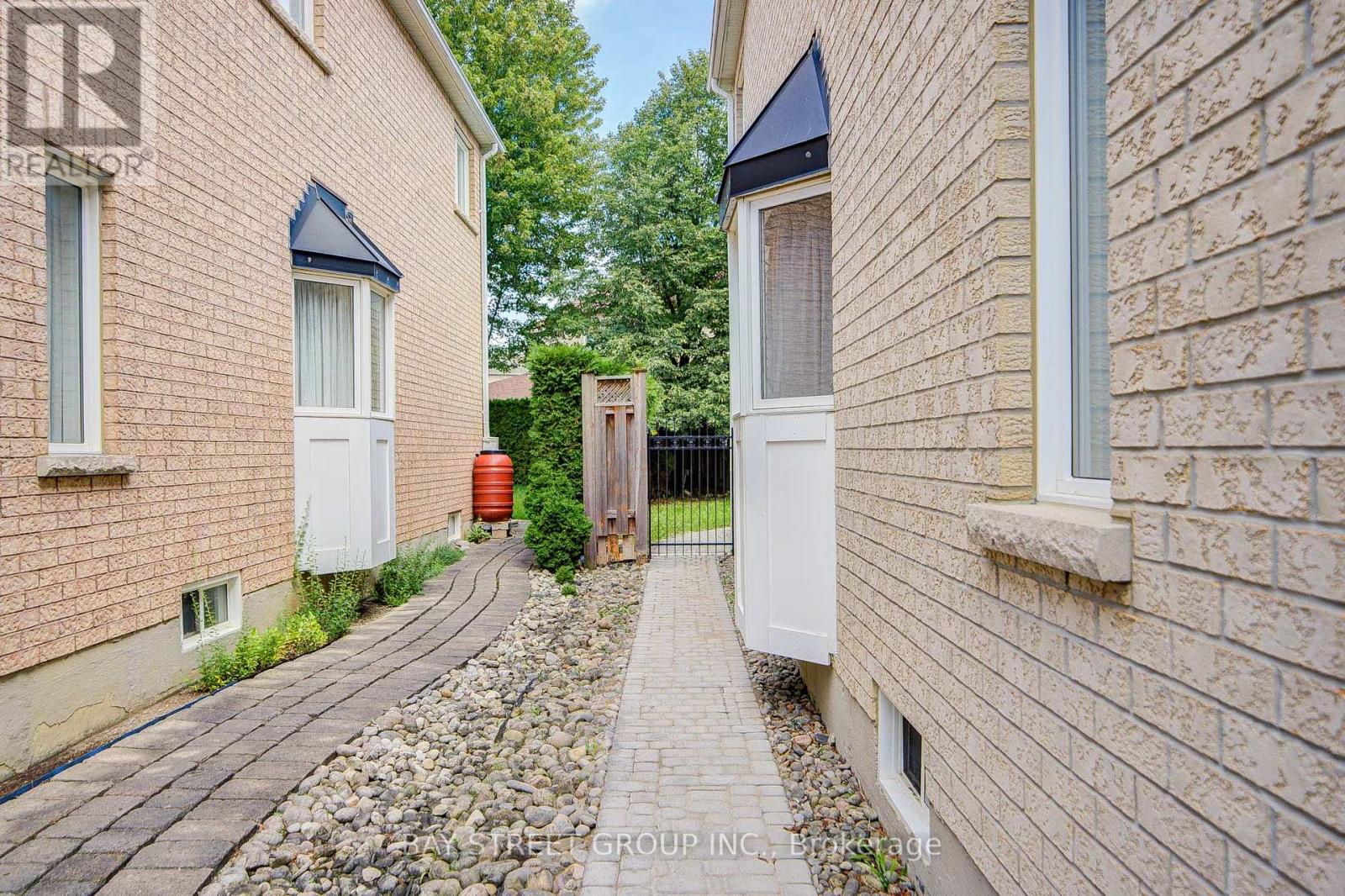 13 Pembrooke Road Property Photo 46