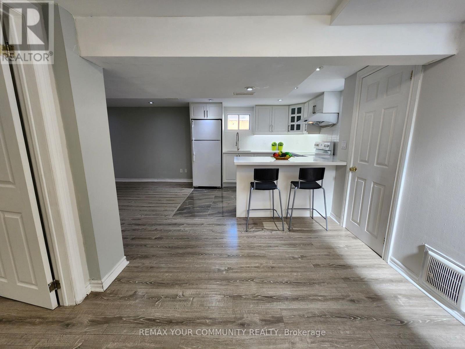 Lower Level - 387 Paliser Crescent N Property Photo 4