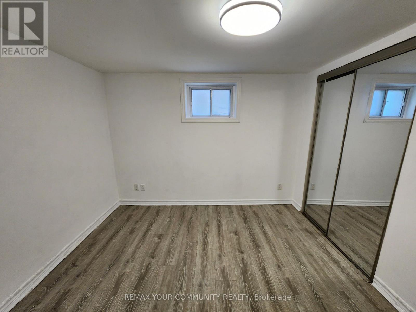 Lower Level - 387 Paliser Crescent N Property Photo 22
