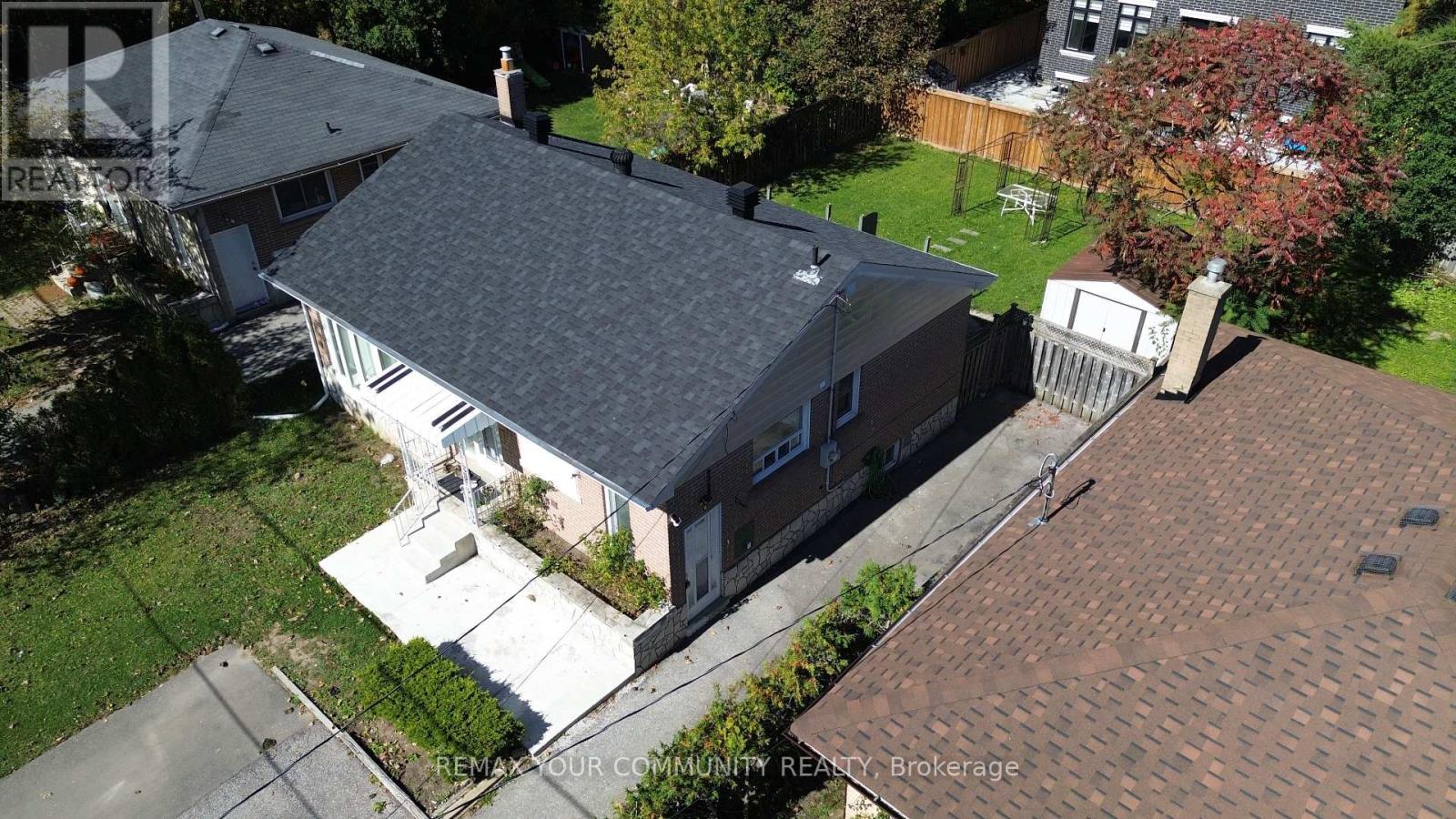 Lower Level - 387 Paliser Crescent N Property Photo 25