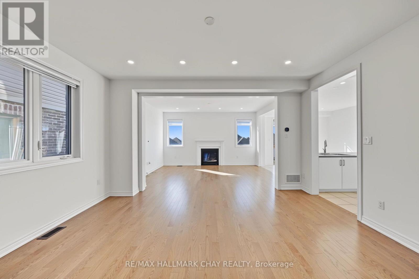 20 Atkinson Crescent Property Photo 7