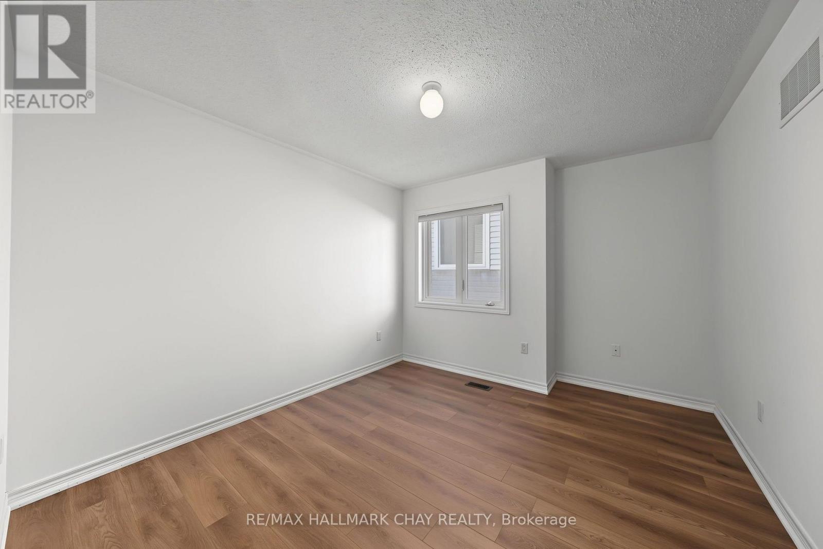 20 Atkinson Crescent Property Photo 29